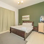 Live spacious 3BR apartment all En Suite&Balcony
