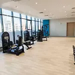 10 Mins From Downtown Pool Gym Large Terrace