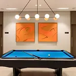 Sky-High 2-Bedroom Apartment With City Views 206Gr-2