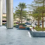 First Class 1Br Luxe Retreat In Prime Location