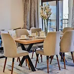Luxurious 2Br With Maid\'S Room Apartment In Lamtara 3, Madinat Jumeirah Living - Allsopp & Allsopp