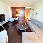 Fully Furnished 2 Bhk Apartment In Downtown