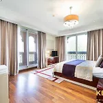 Grandeur Living 2Br Plus Maid With Beach Access