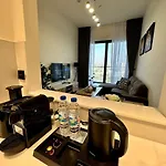 Stylish 1Br Apartment With Balcony & Cityscape Views In Binghatti Heights