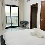 Luxury 1Br With Balcony - Pool