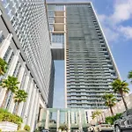 Silkhaus Stunning Studio In Central Difc With Balcony