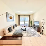 Stunning 1 Bedroom Apartment In Dubai Marina