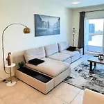 Stunning 1 Bedroom Apartment In Dubai Marina