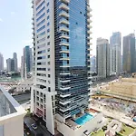 Livbnb Suites - Modern Studio In Dubai Marina