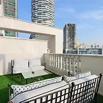 Livbnb - Homey 1B With Spacious Terrace In District 14, Jvc