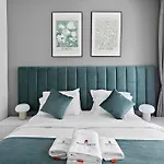 Stonetree - New Modern 1Br In Jlt
