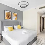Stonetree - Elegant 1 Bedroom With Partial View Of Canal