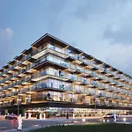 Spacious 3Br Apartment In Jvc Dubai Modern & Cozy Stay