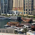 Dubai Marina Beachview Studio