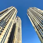 Luxury 2Br Apt Stunning Views In Amna Tower By Simply Comfort