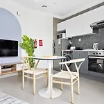 Silkhaus Luxurious Studio In Art Gardens With Gym Access