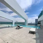 Bright & Spacious 2Br Near Zabeel Park Dubai