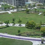 Chic 1-Bed For 4 In Prime Dubai Hills Location