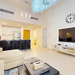 Luxurious Urban Retreat - 1Br In Jge