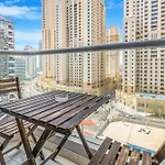 Stunning Apt In Jbr - Near Tram
