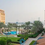 210Sa Lavish Palm Jumeirah One Bhk With Pool View