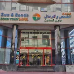 Oyo 482 Sun And Sands Downtown