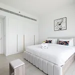 La Vie, Jbr Private Beach, Private Parking And Pool