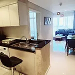 Sky-High Comfort, 1Br In Carson Tower, Damac Hills