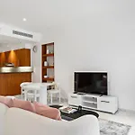 DHH - Spacious Studio, Central Park DIFC