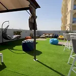 Elite Lux Holiday Homes - Luxury Retreat 1Br Pool Gym In Arjan