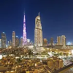Burj Royale Lux 2-Bedroom Apartment With The Best Burj Khalifa View