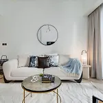 Holiday Boulevard - Brand New Stylish 1 Bed Next To Burj Khalifa