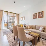Luxury Studio Steps From Dubai Canal And Minutes To Burj Khalifa, Peninsula Five