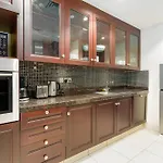 Burjside Rehan Retreat-1Br Near Dubai Mall