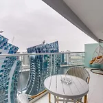 Globalstay Damac Majestine Apartments