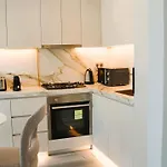 Casa Royale Vacation Home - Dubai Marina