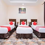 Oyo 153 Odessa Hotel