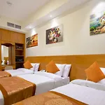 Click City Hotel