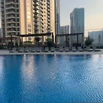 Elite Royal Apartment - Supreme