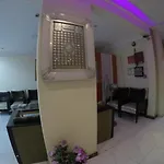 New Avon Hotel