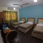 New Avon Hotel