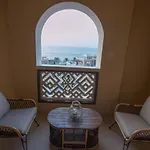 Private Beach, Resort Living Kingdom Of Sheba