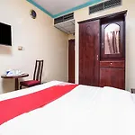 Oyo 170 Roy Sand Hotel