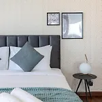 Stella Stays 4 Bdr Marina Penthouse Dubai Marina Private Pool