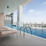 Millennium Executive Apartments Mont Rose