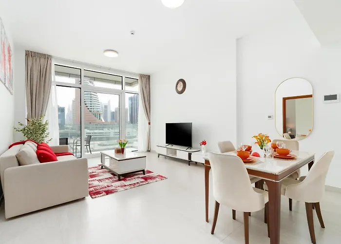 Spacious And Modern 2 Beds With Difc View, Opposite Metro Station And Zabeel Park