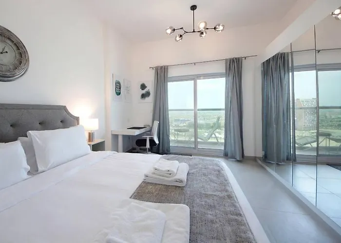 Bella Rose Studio Apartment- Al Barsha