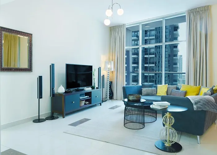 Maison Privee - Beautiful Chic Apt W Full Marina Views Next To The Beach