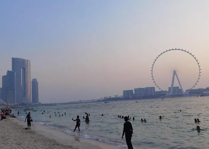 Peaceful 2 Bedroom Hall Unit In Dubai Marina