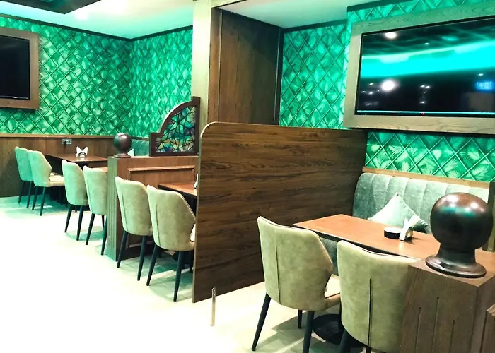 Concorde Inn Hotel